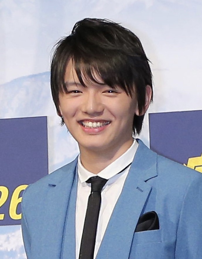 濱田龍臣が顔でかい&かっこよくない？演技下手？子役時代のかわいい画像も！ TheTopics